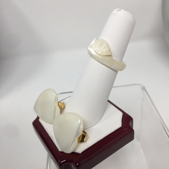 Mother of pearl Earring Ring Set heart Swan shape - Picture 6 of 7